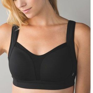 Ta Ta Tamer ll, Black, New with Tags, Size 34